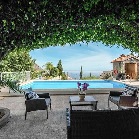 Casa Reina Del Atlantico *