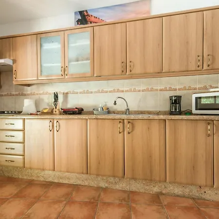 Casa Reina Del Atlantico Feriehus *